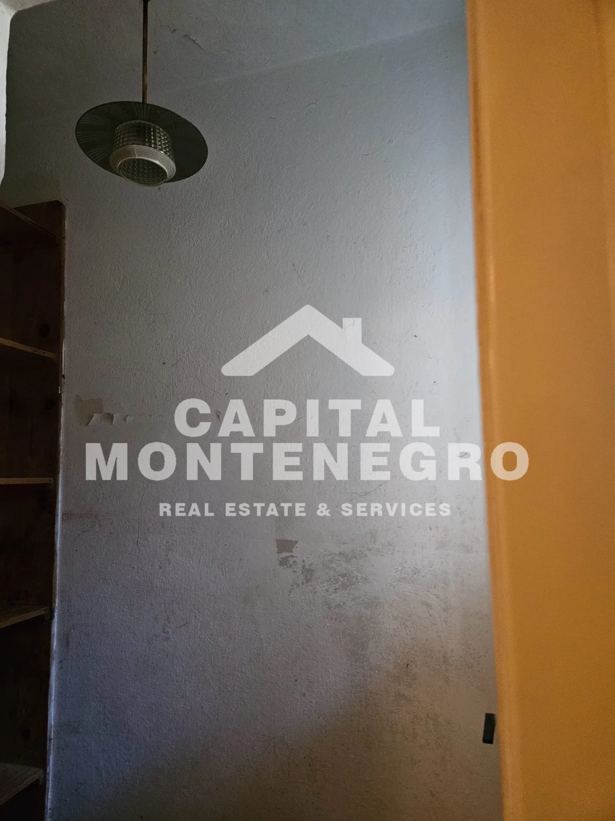 apartment-near-municipality-5